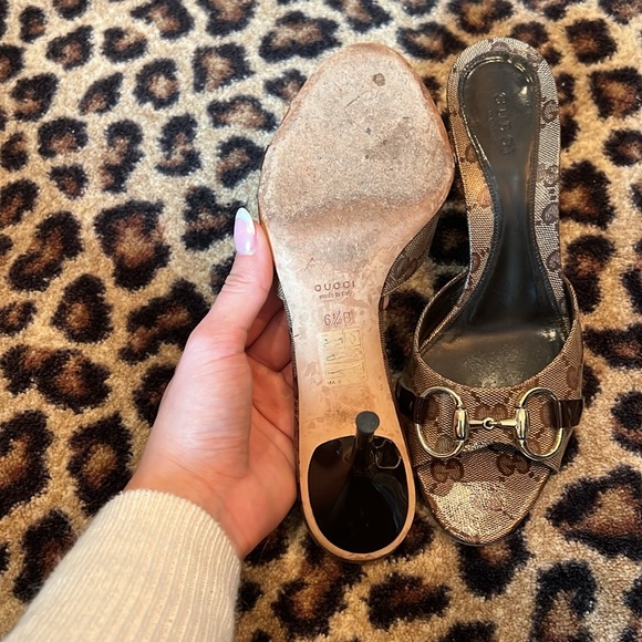 Gucci Brown Horsebit Monogram Mules Kitten Heels - Picture 4 of 5